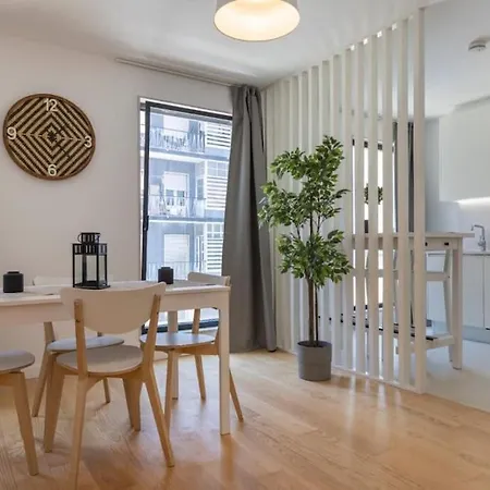 Appartamento Campolide 2 Bedroom Delight By Innkeeper Lisbona