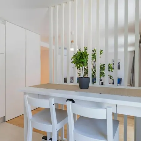 Campolide 2 Bedroom Delight By Innkeeper Apartment Lisbon