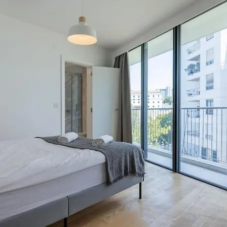 Campolide 2 Bedroom Delight By Innkeeper דירה